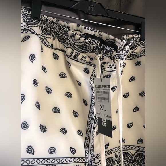 Forever 21 Rebel Minds Bandana paisley print track pants size XL NWT - Picture 5 of 6